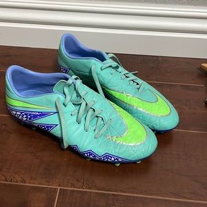 Nike womens hyper venom cleats